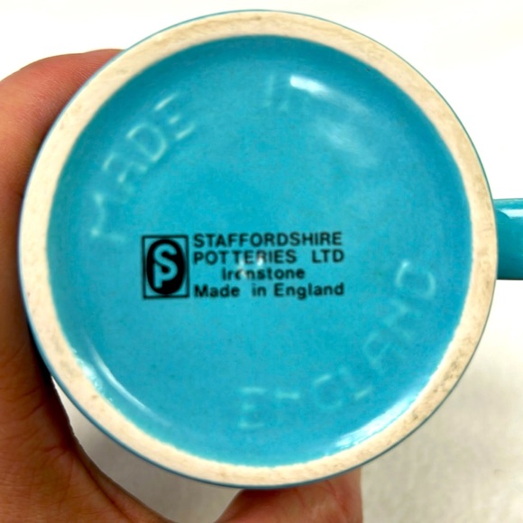 Vintage 1970’s Staffordshire Potteries England ironstone blue retro design mug, - Picture 7 of 7